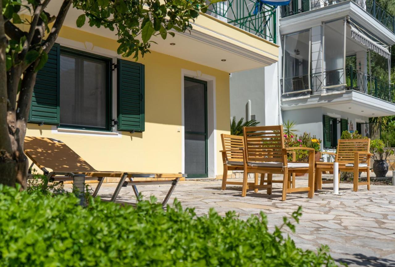 Asaya Studio Apartment Parga Exterior foto